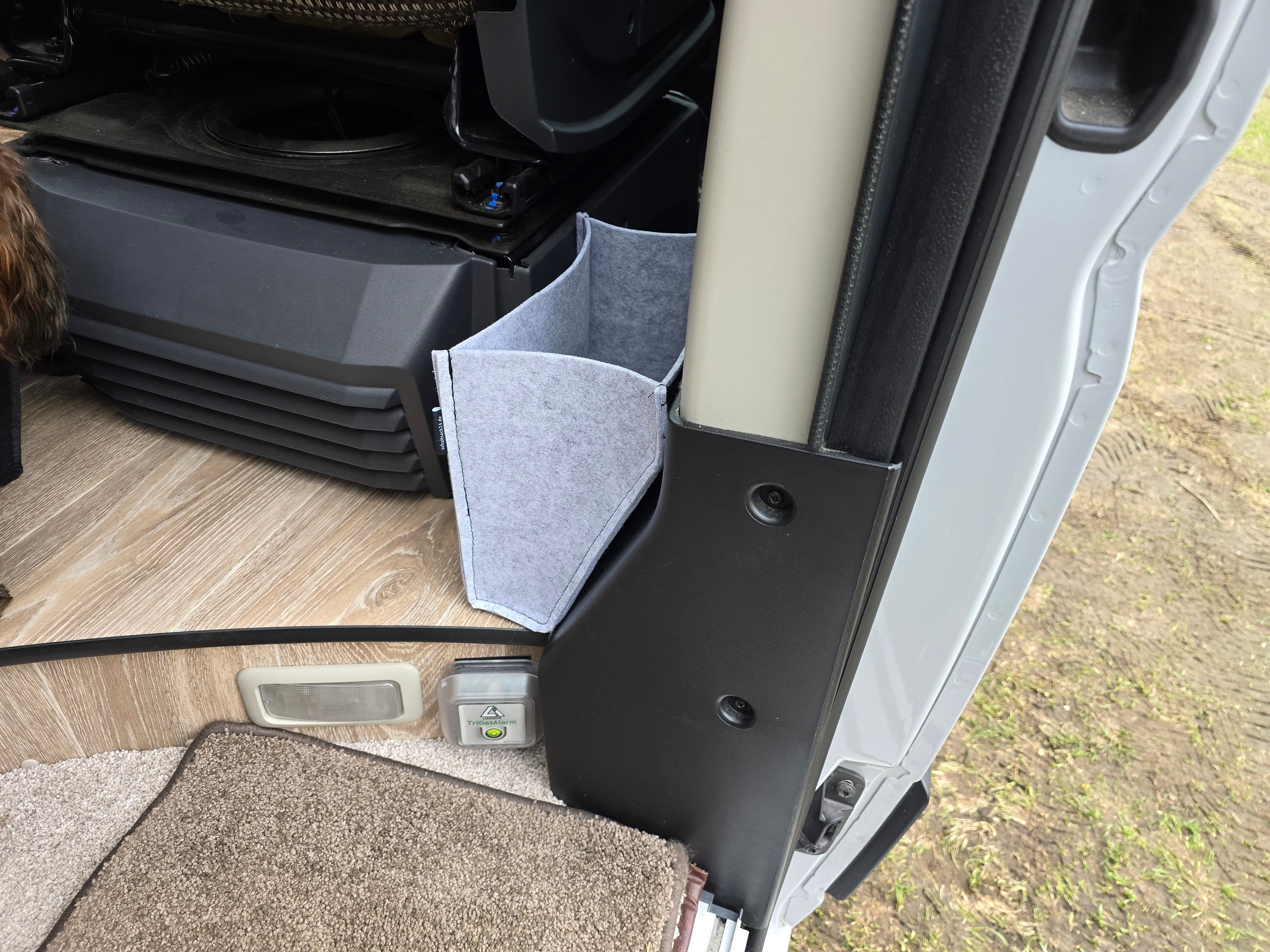 Filz Stauraumtasche L Tasche für B-Säule Kastenwagen / Wohnmobil