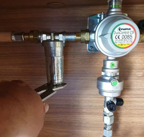 Womotool - der Universal Gasschlüssel für Druckregler/Druckminderer und Grill Gasflaschen / by STYYL