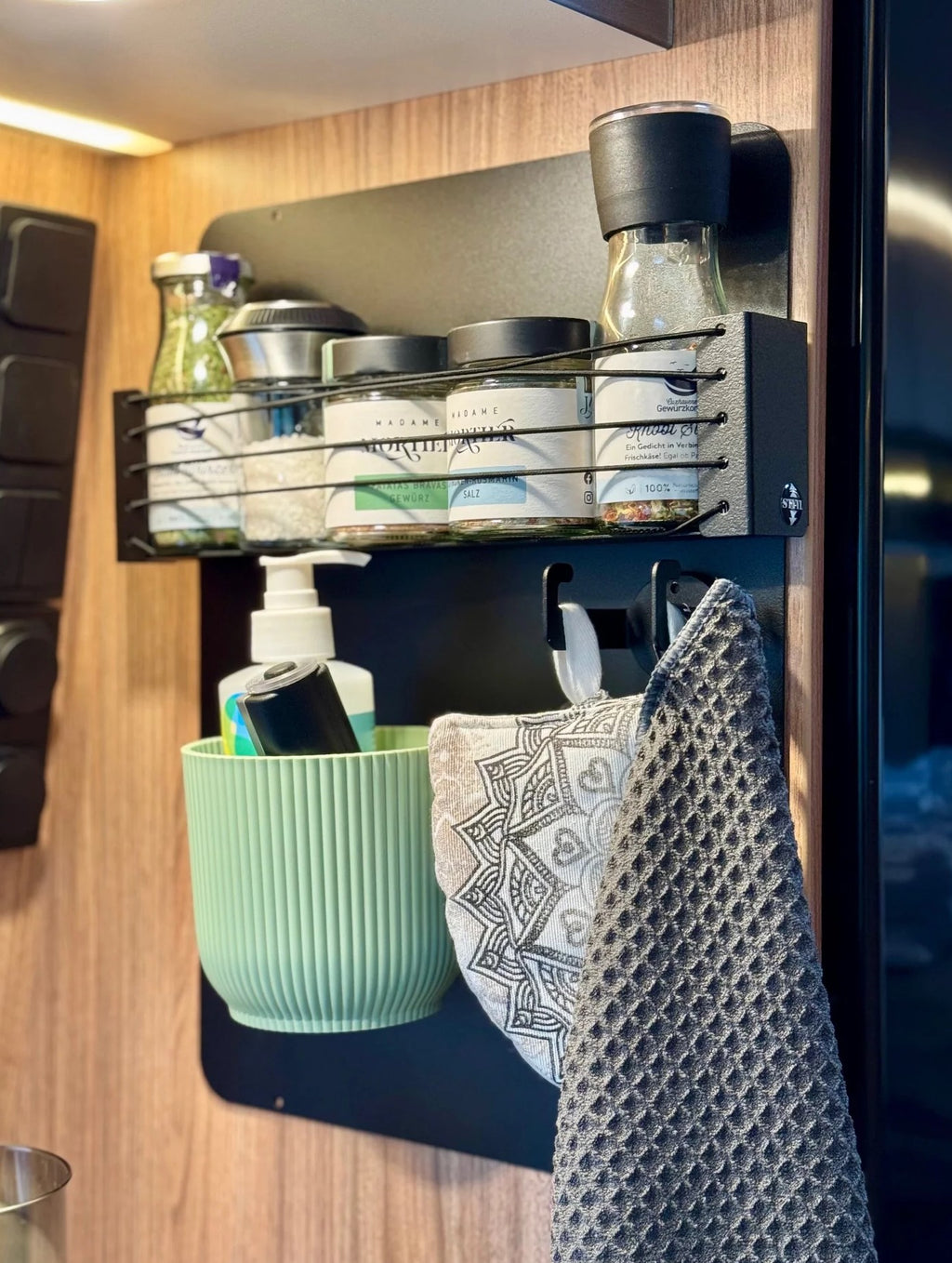 Metalltafeln Metallplättchen mit 3M Klebepads für Magnetgadgets Wohnmobil